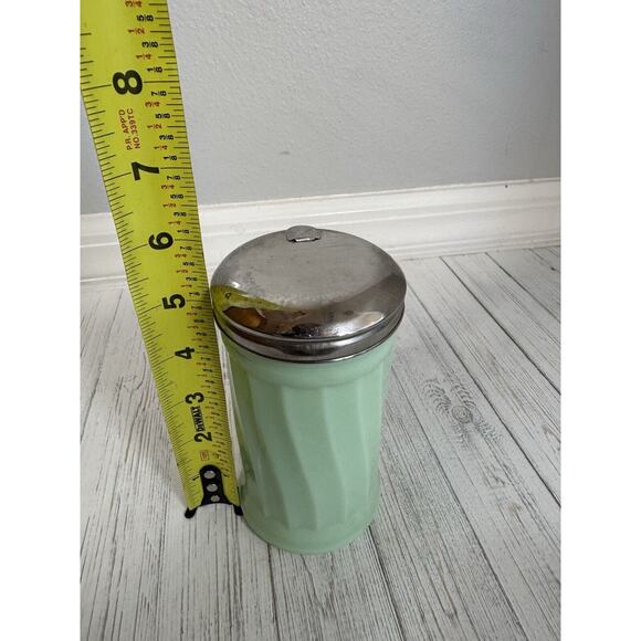 Vintage Jadite Ribbed Sugar Jar Pour Table Top Dispenser Stainless Flip Top Lid - Picture 6 of 10